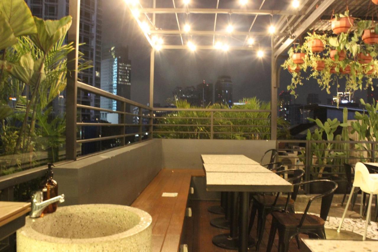 La Boheme, Rooms&Coffee Yakarta Exterior foto