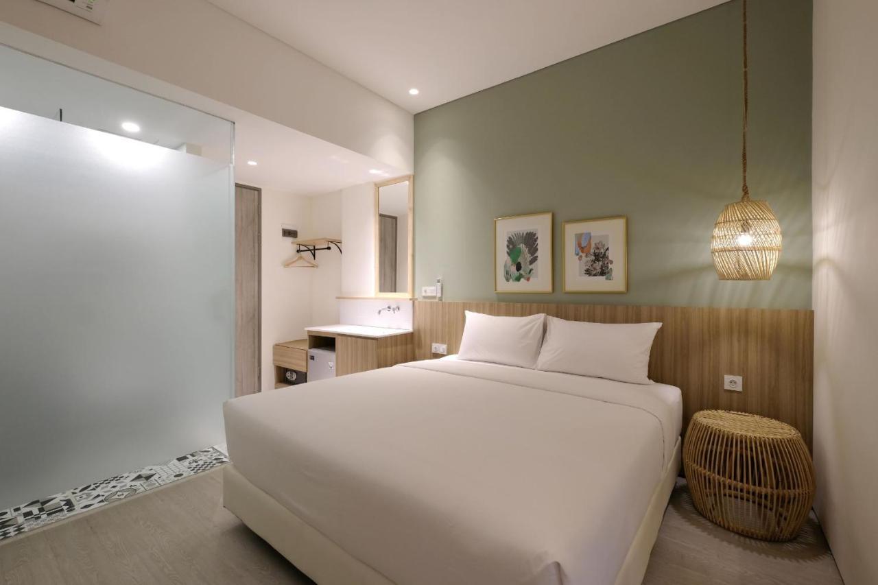 La Boheme, Rooms&Coffee Yakarta Exterior foto