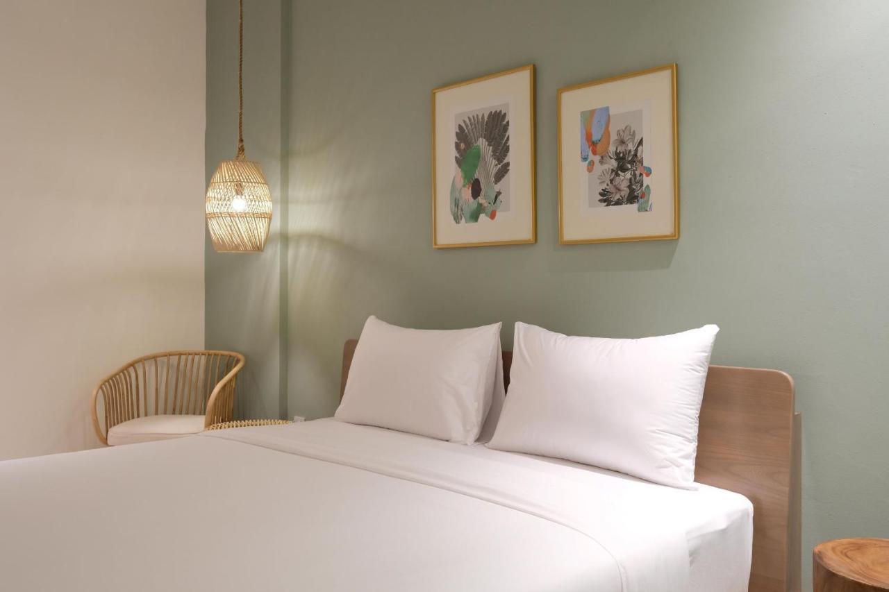 La Boheme, Rooms&Coffee Yakarta Exterior foto